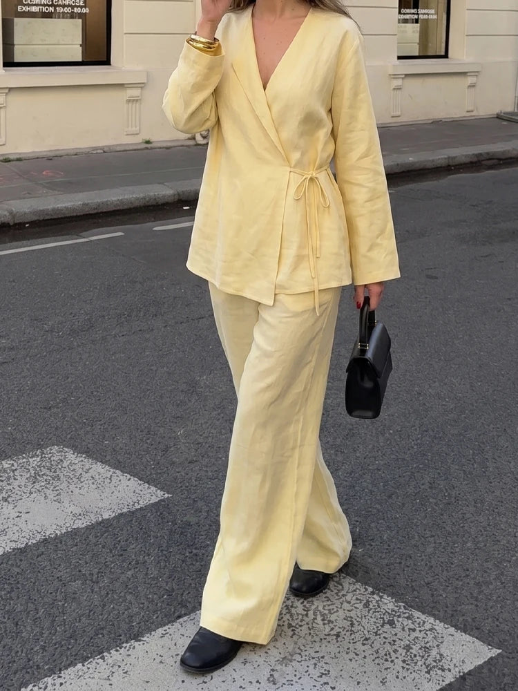 The Butter Set — Linnen Strikblouse & Wijde Broek